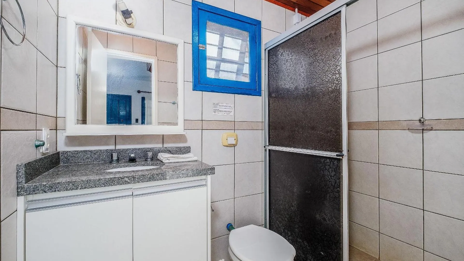 Apto Em Lindo Condominio Pe Na Areia Rpb038 Florianópolis شقة